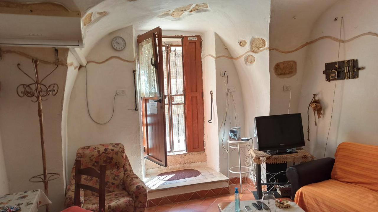 Апартаменти Casa Ele - Casa Indipendente Con Cucina - Bikes Friendly Сассарі Екстер'єр фото