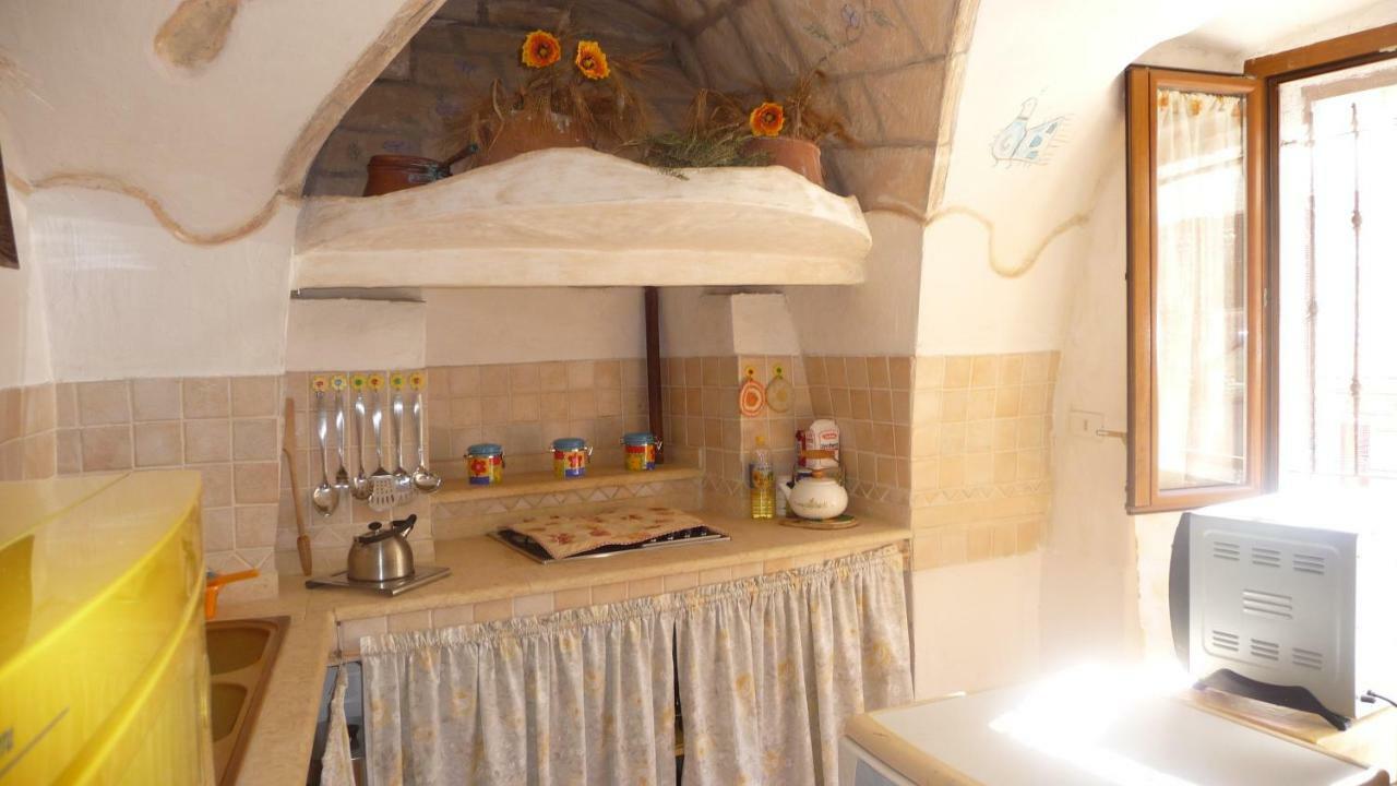 Апартаменти Casa Ele - Casa Indipendente Con Cucina - Bikes Friendly Сассарі Екстер'єр фото